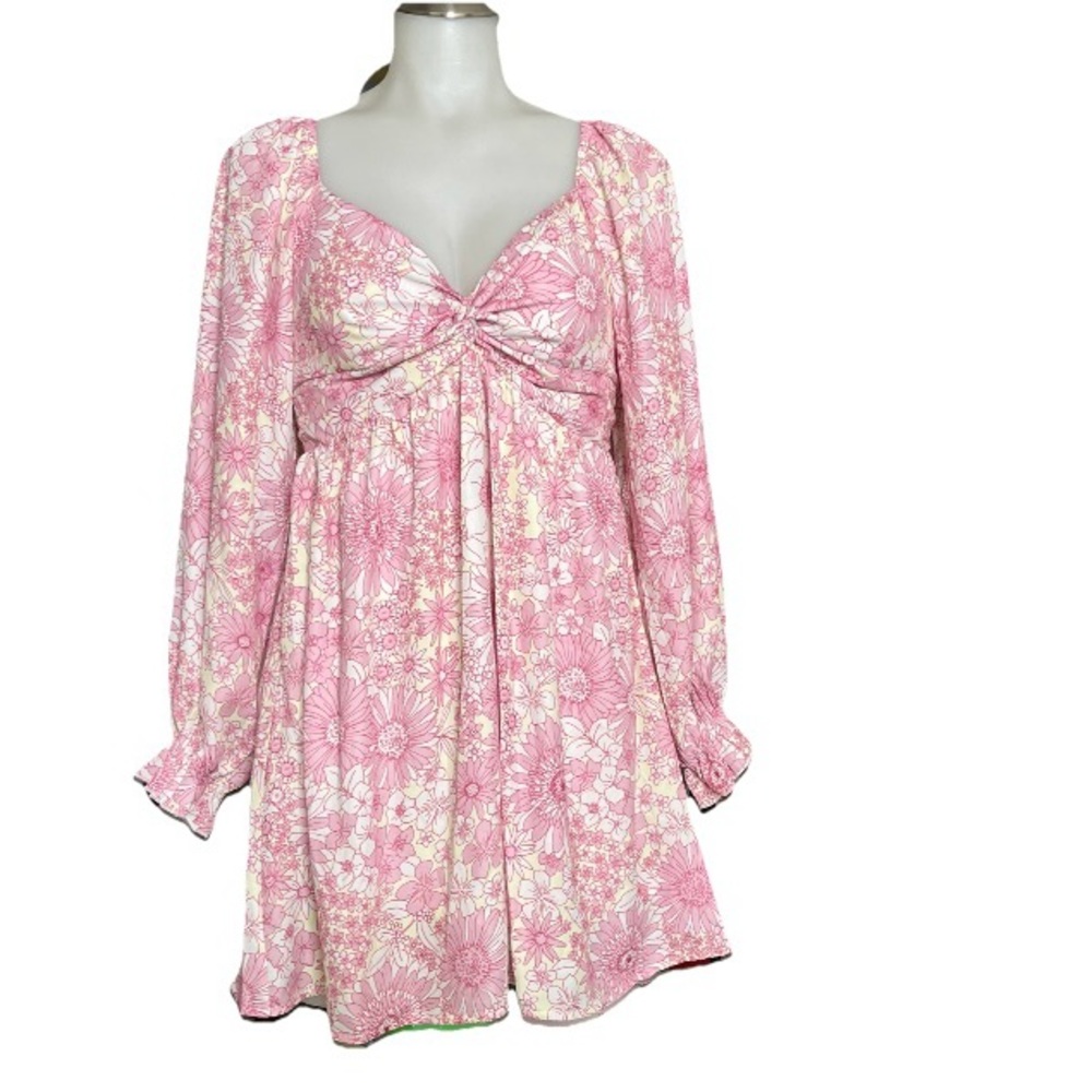 Pink Lily Pink Floral Patterned Mini Dress size S Gently used.